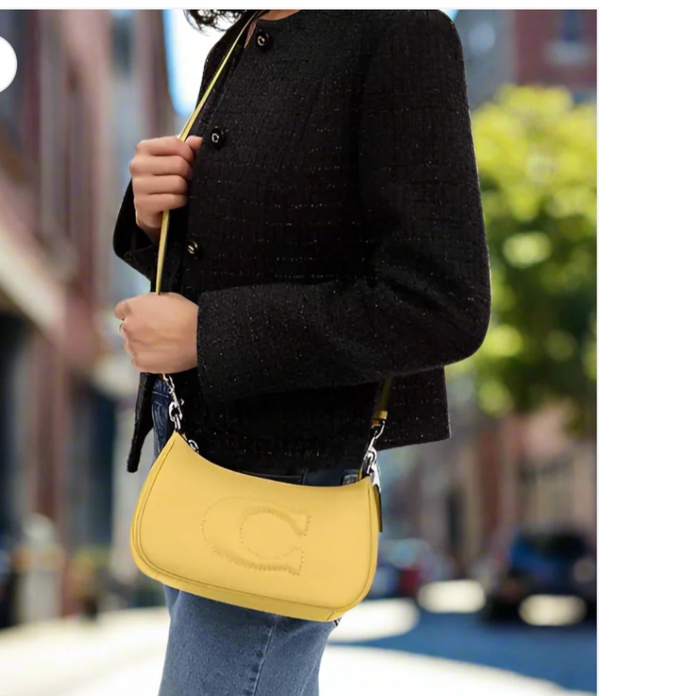 New💛Coach Yellow Teri Quilted Shoulder Bag